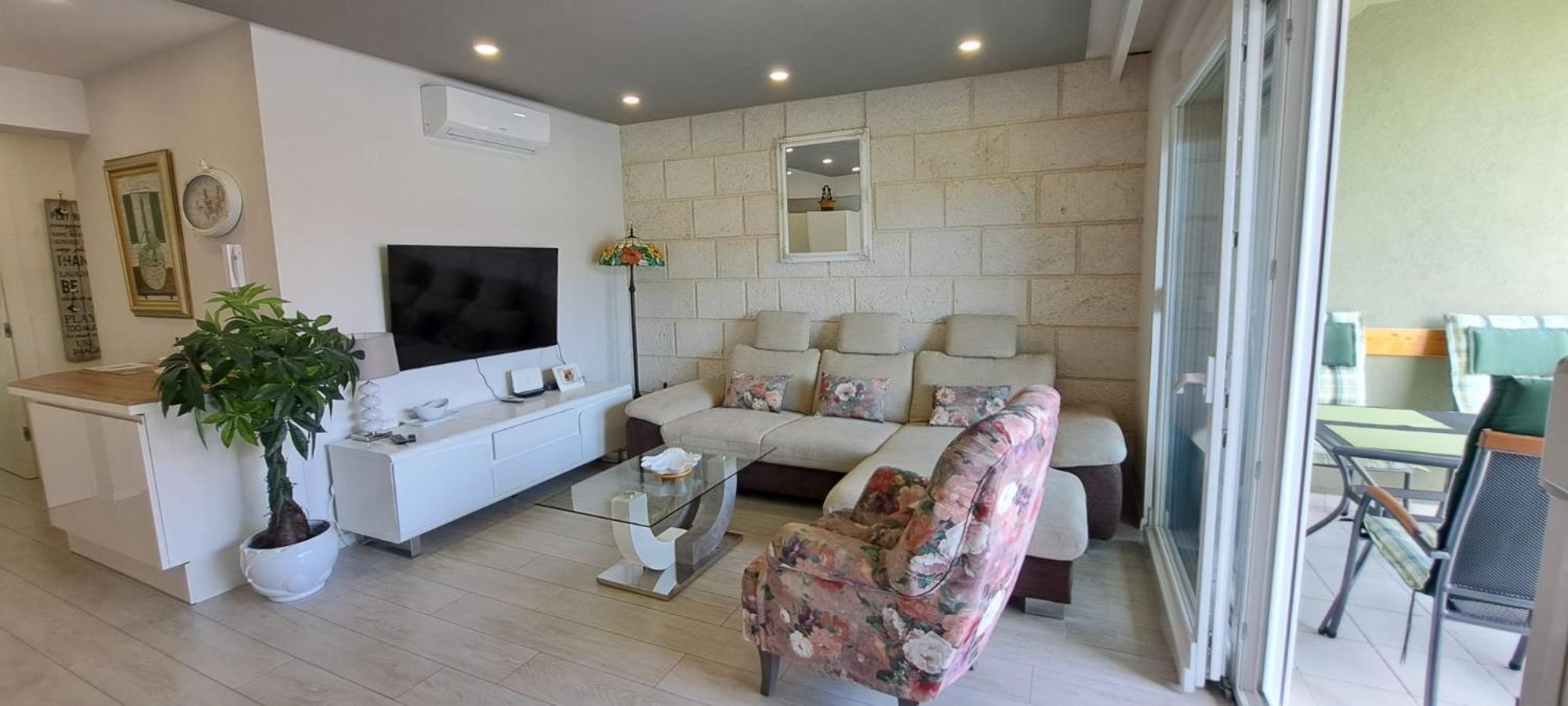 "Modern Apartment Matutu" - Parking Is In The Garage Makarska Buitenkant foto